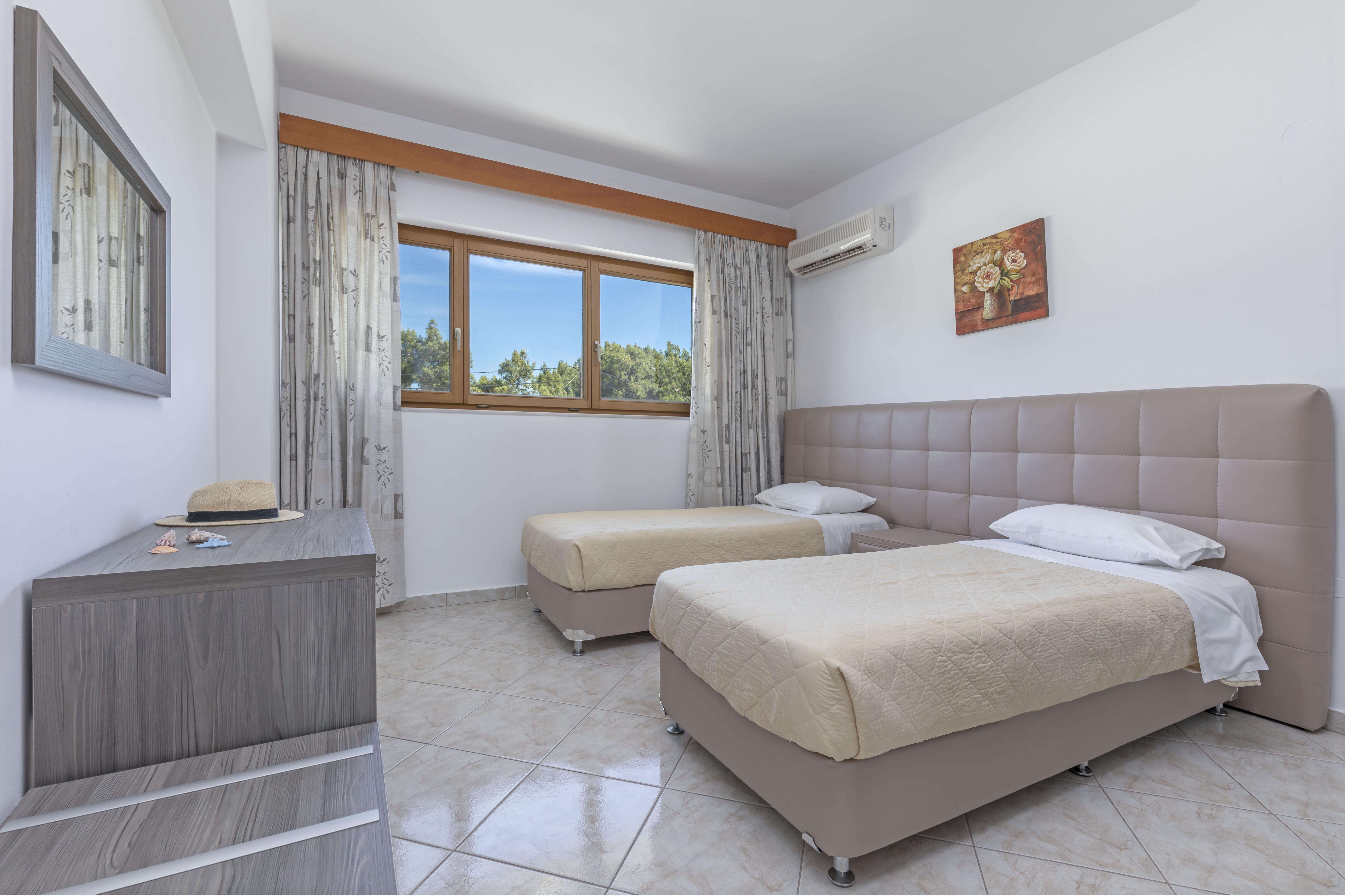Helena Christina Aparthotel Asgourou Exterior photo